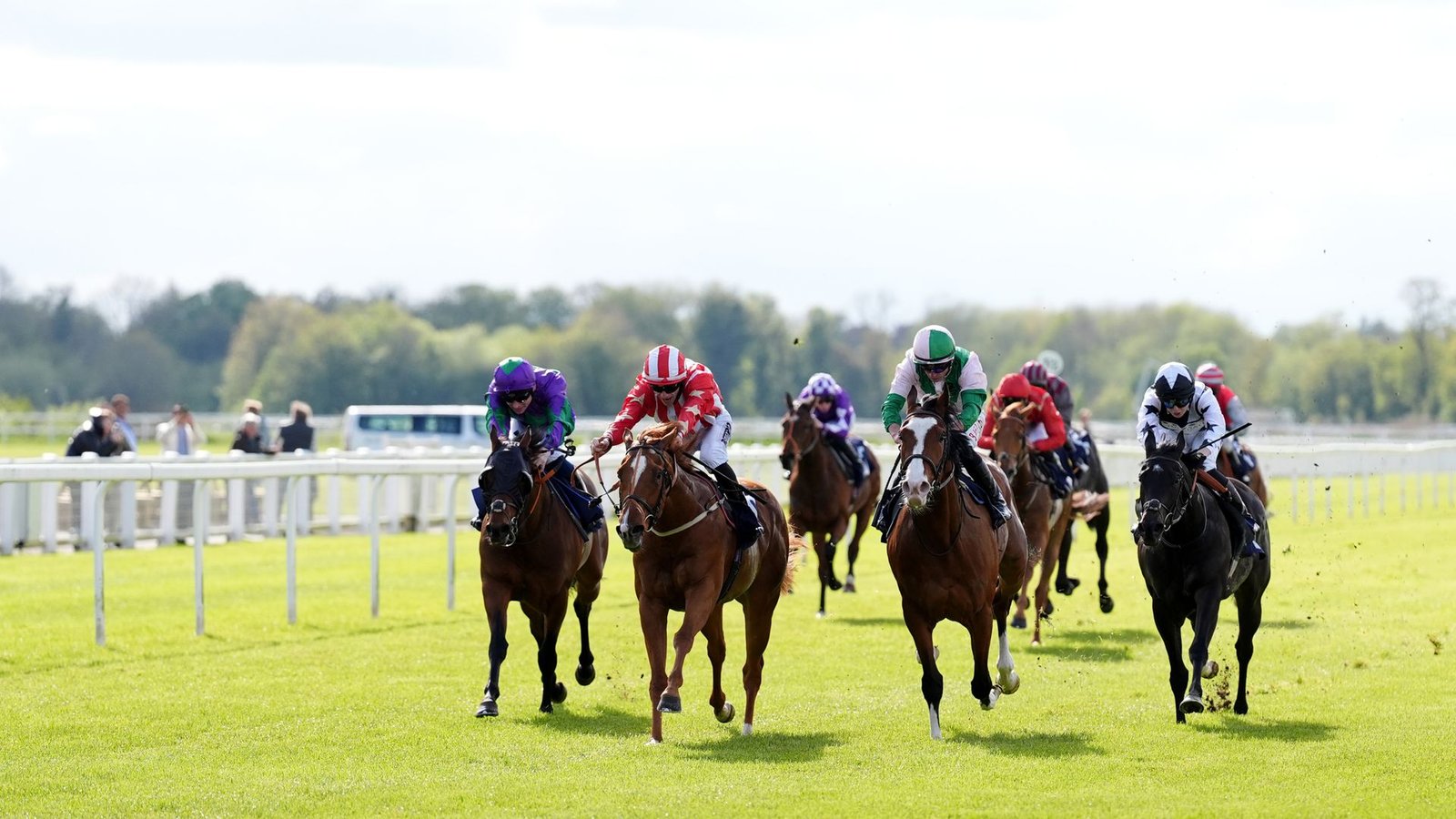 Monday Racing Excitement