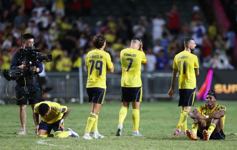 Cristiano Ronaldo and his teammates after the game